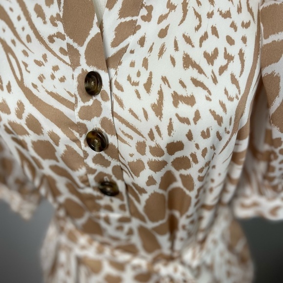 Anne Taylor Giraffe Print dress - Picture 5 of 7